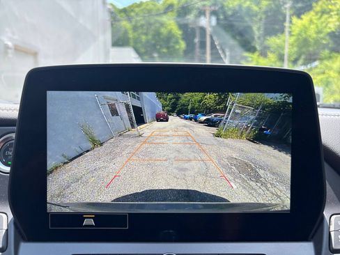 Used 2025 Chevrolet Blazer LT FWD image 25