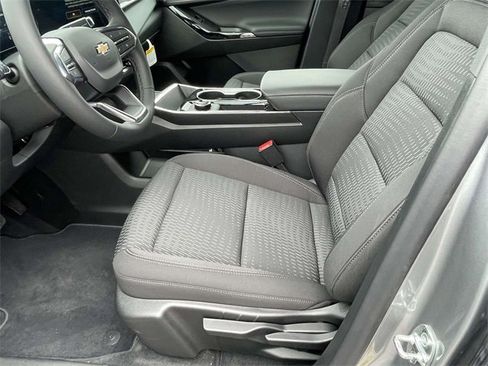 New 2026 Chevrolet Equinox LT image 7