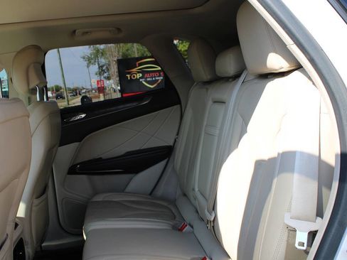 Used 2019 Lincoln MKC Reserve image 55