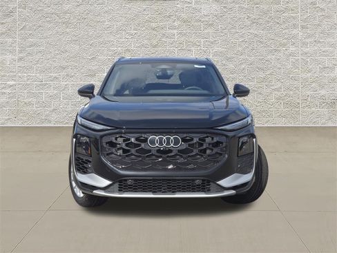 New 2026 Audi Q3 quattro 2.0T AWD/4WD image 2