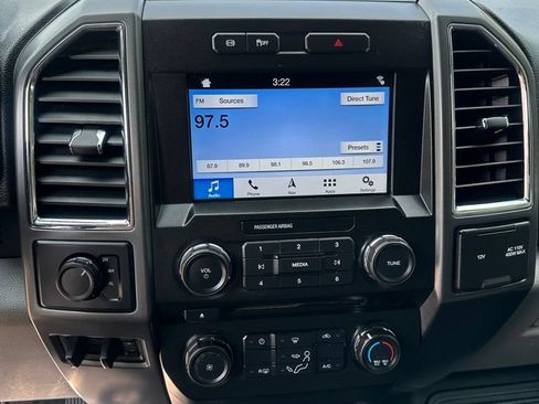 Used 2018 Ford F350 XLT w/ XLT Value Package AWD/4WD image 21