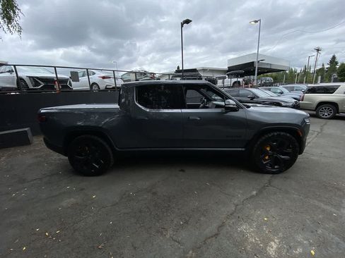 Used 2022 Rivian R1T Adventure AWD/4WD image 7