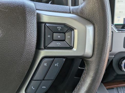 Used 2022 Ford F250 King Ranch w/ King Ranch Ultimate Package AWD/4WD image 26