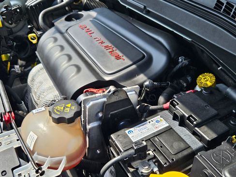 Used 2017 Jeep Renegade Sport w/ Power & Air Group image 33