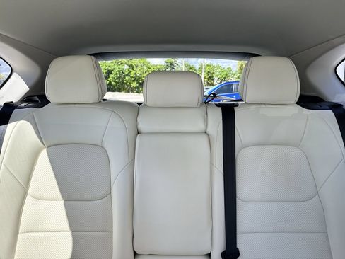 Used 2023 MAZDA CX-5 AWD 2.5 S w/ Premium Package image 18
