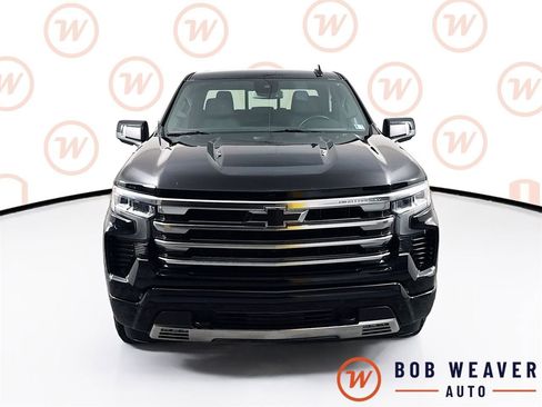 Used 2024 Chevrolet Silverado 1500 High Country AWD/4WD image 2