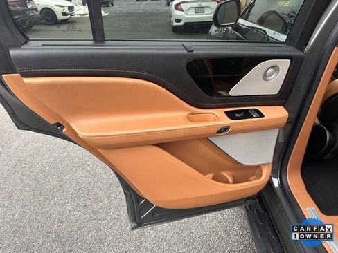 Used 2023 Lincoln Aviator Black Label image 7