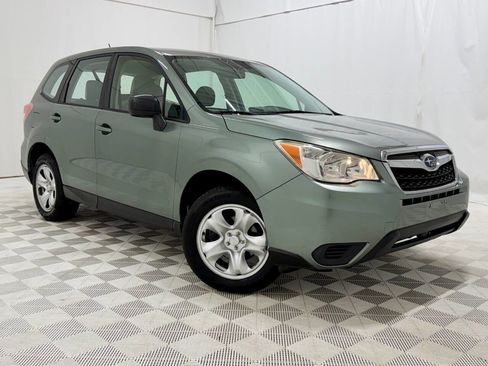 Used 2014 Subaru Forester 2.5i image 2