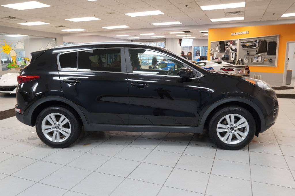 Used 2017 Kia Sportage LX w/ LX Popular Package AWD/4WD image 12