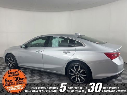 Used 2018 Chevrolet Malibu LT FWD image 8