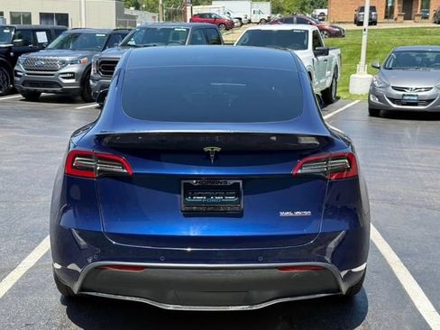 Used 2022 Tesla Model Y Performance AWD/4WD image 5