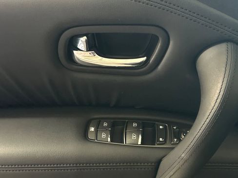 Certified 2023 Nissan Armada S image 15