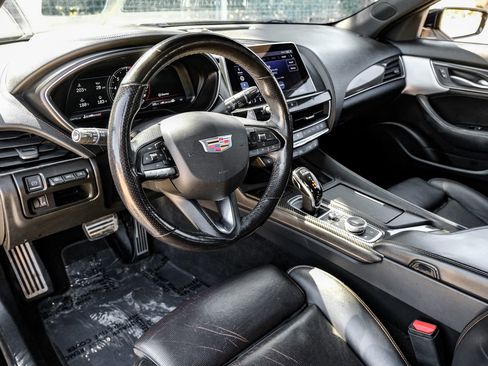 Used 2021 Cadillac CT5 Sport image 3