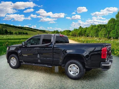 Used 2020 Chevrolet Colorado W/T RWD image 4