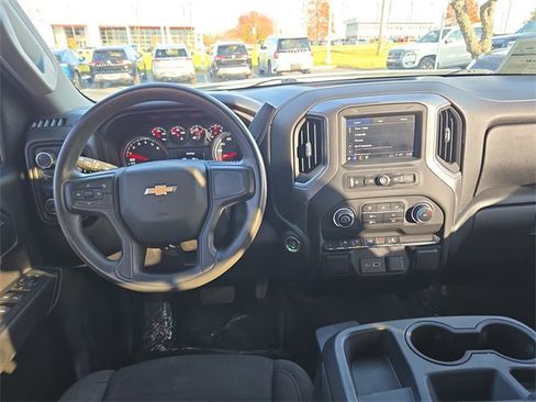 Used 2023 Chevrolet Silverado 1500 Custom image 12