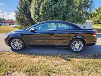 Used 2009 Volvo C70 T5 image 1
