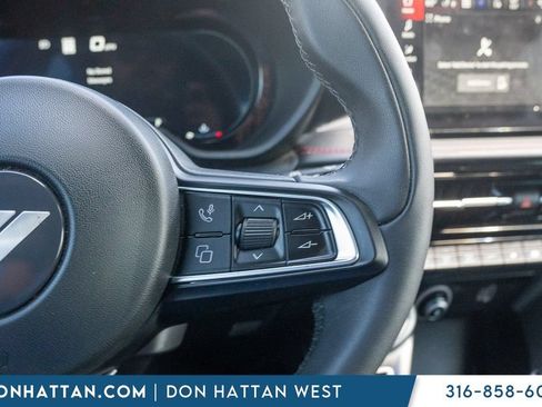 Used 2024 Dodge Hornet GT w/ GT Blacktop Package AWD/4WD image 10