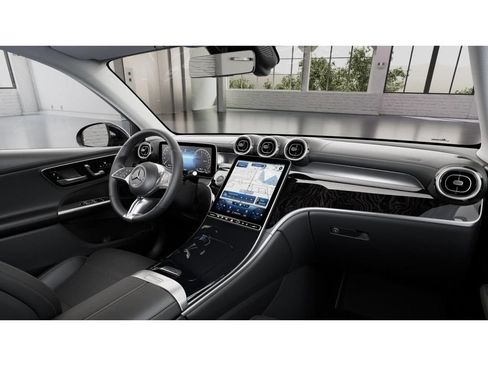 Certified 2025 Mercedes-Benz GLC 350e 4MATIC image 6