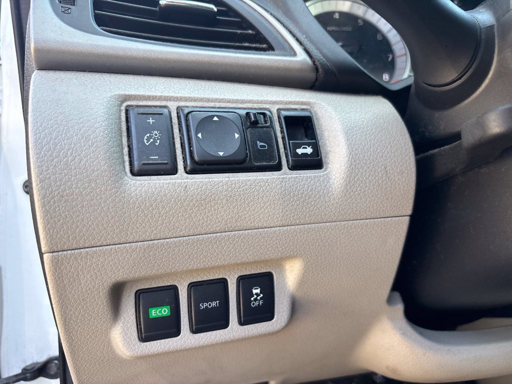 Used 2015 Nissan Sentra SV FWD image 14