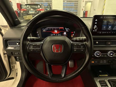 Used 2023 Honda Civic Type R image 18