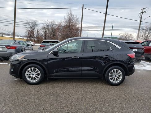 Certified 2021 Ford Escape SE image 8