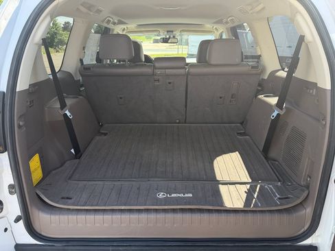 Used 2016 Lexus GX 460 w/ Premium Package AWD/4WD image 23
