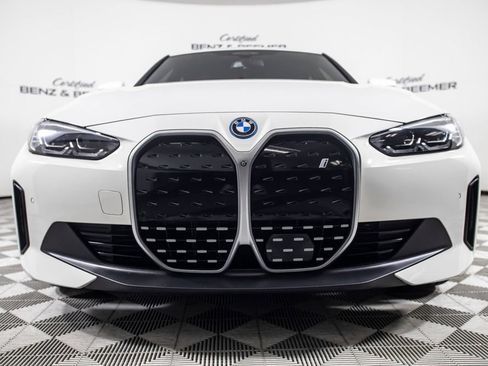 Used 2023 BMW i4 eDrive35 RWD image 5