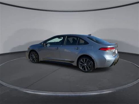 Used 2023 Toyota Corolla SE image 6