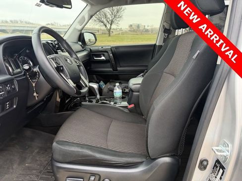 Used 2021 Toyota 4Runner TRD Off-Road image 15