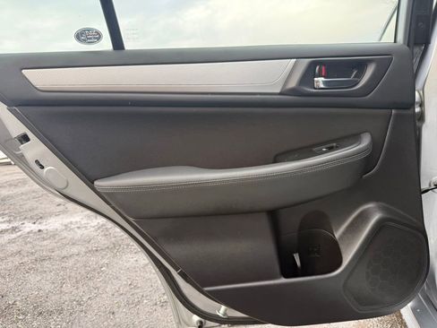 Used 2017 Subaru Legacy 2.5i Premium w/ Moonroof Package image 24