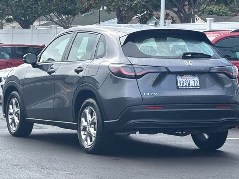 Certified 2025 Honda HR-V LX image 6