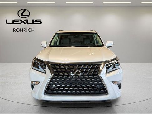 Certified 2023 Lexus GX 460 Premium w/ Premium Package image 2