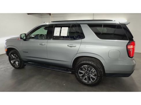 Used 2024 Chevrolet Tahoe Z71 w/ Luxury Package AWD/4WD image 6