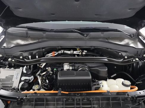 Used 2023 Ford Explorer Limited w/ Hybrid Equipment Group 310A RWD image 16