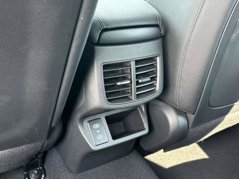 New 2026 Kia Seltos SX image 18