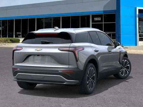 New 2026 Chevrolet Blazer EV LT image 4