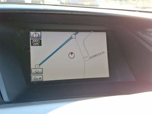 Used 2010 Lexus RX 350 AWD image 14