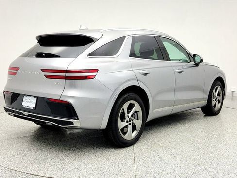 Used 2026 Genesis GV70 2.5T image 5