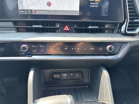 Used 2025 Kia Sportage X-Line AWD/4WD image 18