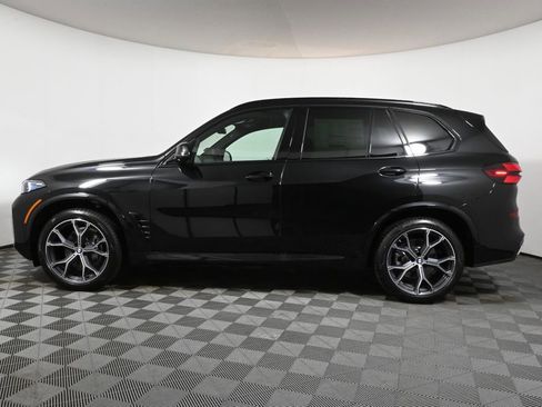 New 2026 BMW X5 xDrive40i w/ M Sport Package image 2
