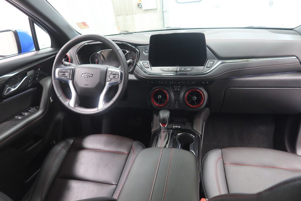 Used 2024 Chevrolet Blazer RS w/ Enhanced Convenience Package AWD/4WD image 15