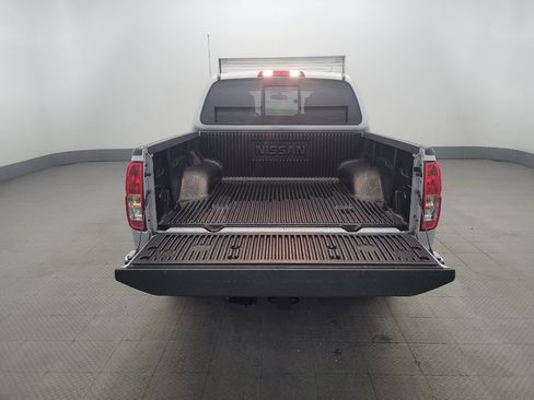 Used 2016 Nissan Frontier SV AWD/4WD image 29