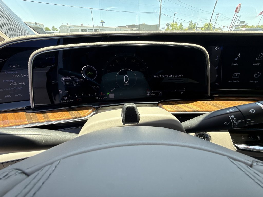 Used 2024 Cadillac Escalade ESV Sport Platinum AWD/4WD image 23