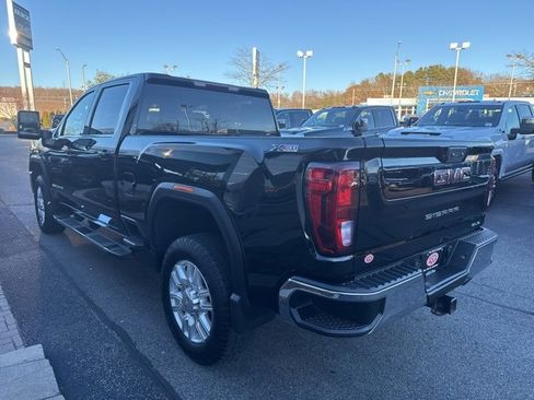 Used 2021 GMC Sierra 3500 SLE w/ SLE Convenience Package image 10