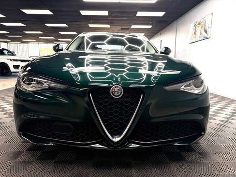 Used 2020 Alfa Romeo Giulia RWD image 3