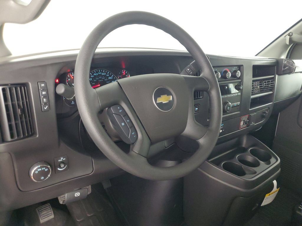 New 2026 Chevrolet Express 3500 w/ Power Convenience Package RWD image 20