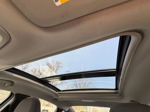 Used 2024 Chevrolet Malibu LT image 25