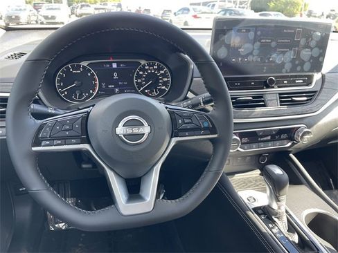 New 2025 Nissan Altima 2.5 SV w/ SV Premium Package image 17