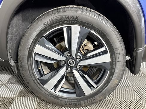 Used 2021 Nissan Rogue SL w/ Premium Package FWD image 36