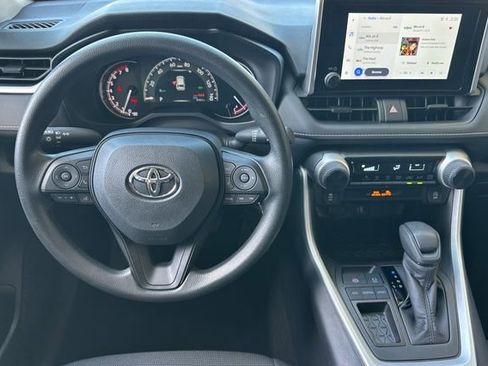 Certified 2025 Toyota RAV4 LE FWD image 18